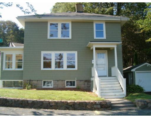2 Bertram St, Beverly, MA 01915 photo 2