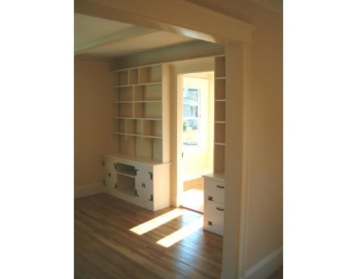 2 Bertram St, Beverly, MA 01915 photo 10