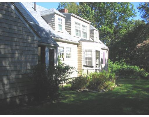18 Juniper Ave, Wakefield, MA 01880 photo 6