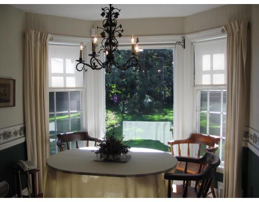 18 Juniper Ave, Wakefield, MA 01880 photo 4