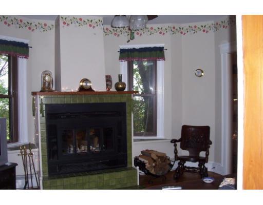 65 Plummer Ave, Winthrop, MA 02152 photo 3