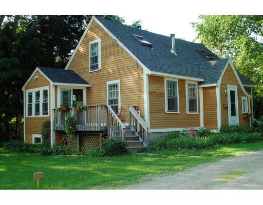 36 Pierce Ave, South Hamilton, MA 01982 photo 1