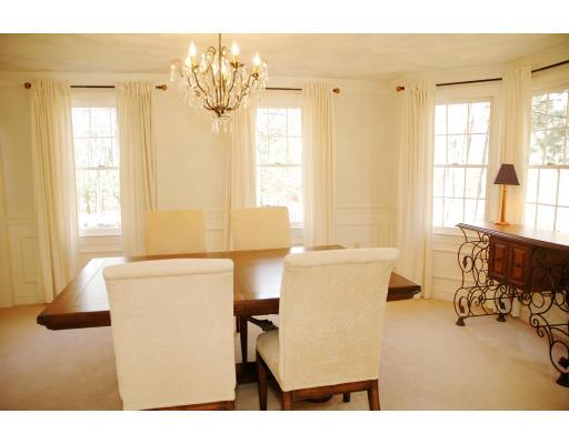 92 Taylor Rd, Acton, MA 01720 photo 3