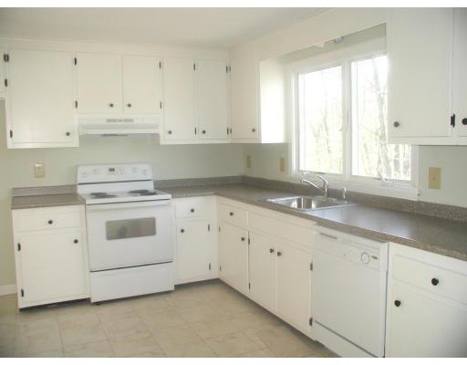 3 Blue Jay Way, Maynard, MA 01754 photo 3