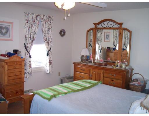 34 Eastern Ave #F, Webster, MA 01570 photo 8