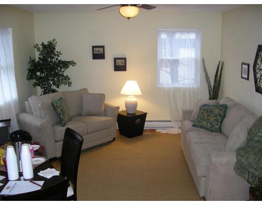 13 Sylvan St #4, Gloucester, MA 01930 photo 2