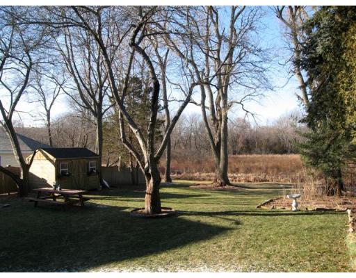 75 Conant St, Beverly, MA 01915 photo 2
