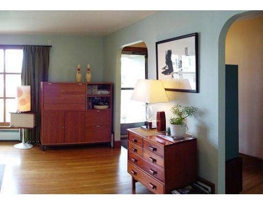 4 Everett Rd, Salem, MA 01970 photo 8