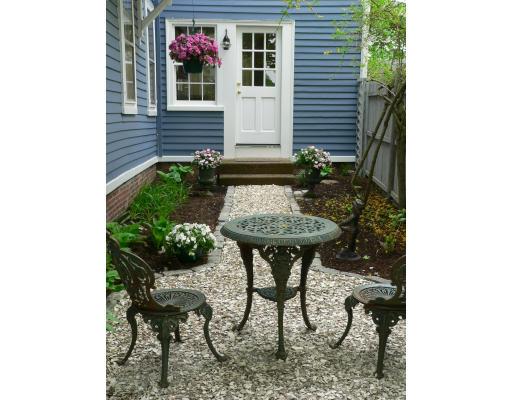 33 Bartlett St #1, Beverly, MA 01915 photo 9