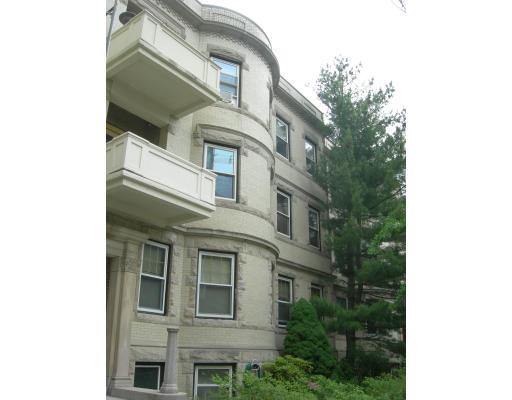 41 Dwight St #3, Brookline, MA 02446 photo 1