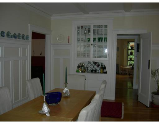 41 Dwight St #3, Brookline, MA 02446 photo 3