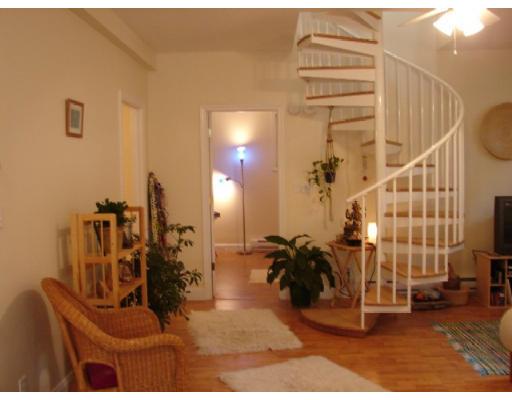 22 Atlantic St #2, Gloucester, MA 01930 photo 2