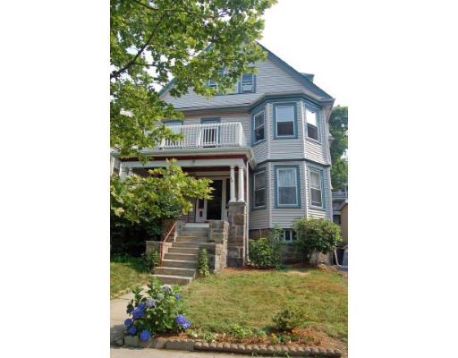 13 Bartlett Cres #2, Brookline, MA 02446 photo 2