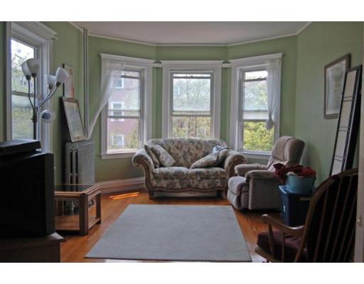 13 Bartlett Cres #2, Brookline, MA 02446 photo 4