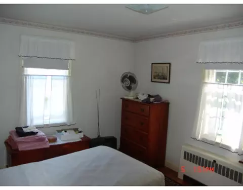 39 Lansing Ave, Worcester, MA 01605 photo 4