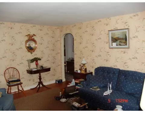 39 Lansing Ave, Worcester, MA 01605 photo 6