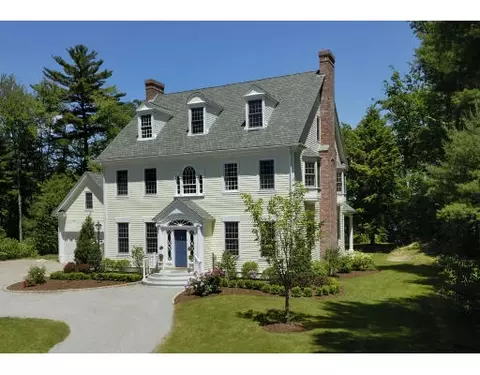 10 Villa Rd, Hamilton, MA 01982 photo 1