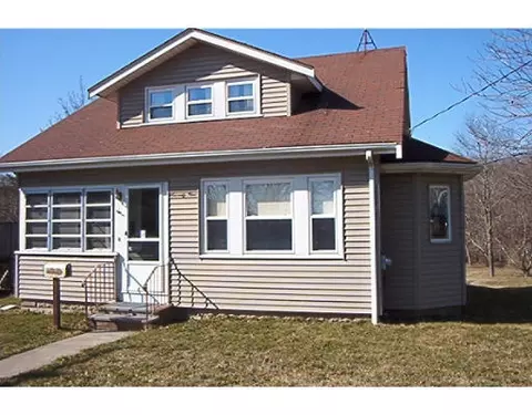 79 Gibbs Ave, Wareham, MA 02571 photo 1