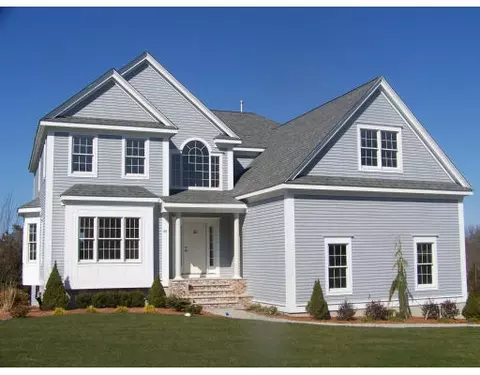 40 Baker Hill Dr, Hingham, MA 02043 photo 1