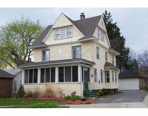 126 Pineywoods Ave, Springfield, MA 01108 photo 1