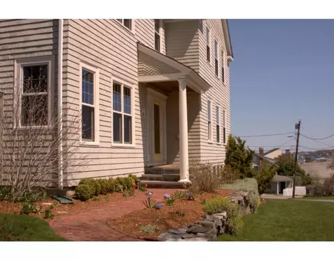 1 Stevens Rd, Marblehead, MA 01945 photo 1