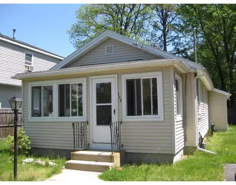 129 Elmore Ave, Springfield, MA 01119 photo 1