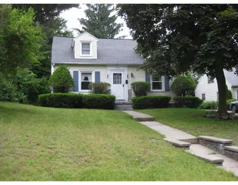 508 Plumtree Rd, Springfield, MA 01118 photo 1