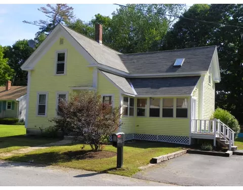 11 Bow St, Townsend, MA 01469 photo 1