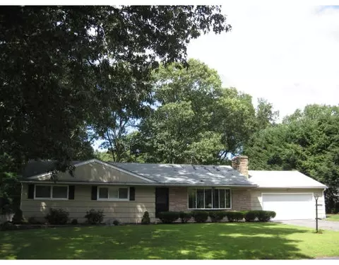 112 Harrow Rd, Springfield, MA 01118 photo 1