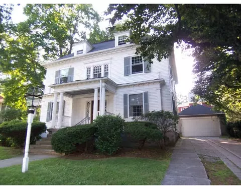 7 Lenox St, Worcester, MA 01602 photo 1