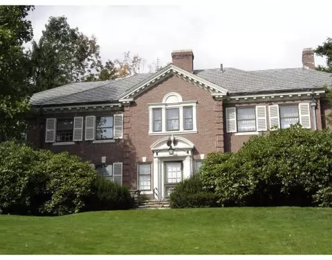 72 Flagg St, Worcester, MA 01609 photo 1