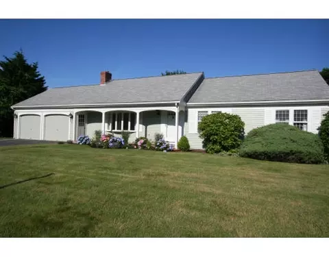 47 Crossway Pl, Osterville, MA 02655 photo 1