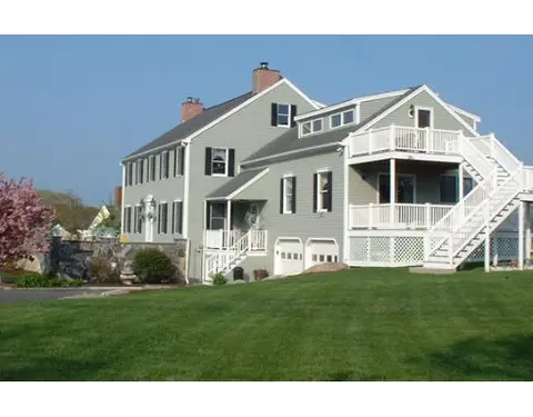 57 Grapevine Rd, Gloucester, MA 01930 photo 1