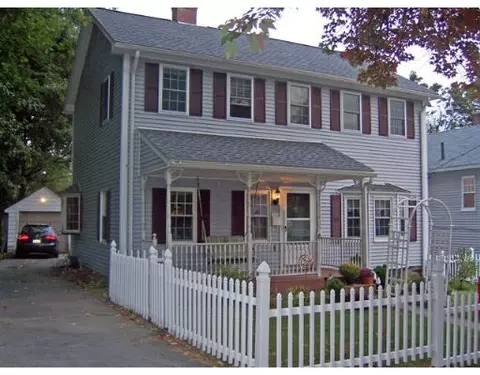 8 Lansing Ave, Worcester, MA 01605 photo 1
