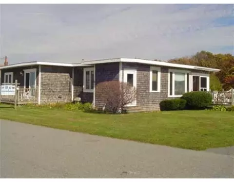 5 Silver Shell Beach Dr, Fairhaven, MA 02719 photo 1