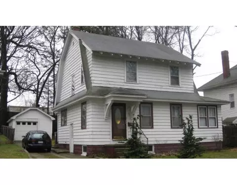 41 Old Point St, Springfield, MA 01109 photo 1