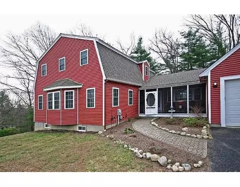 4 Abbott Rd, Maynard, MA 01754 photo 1