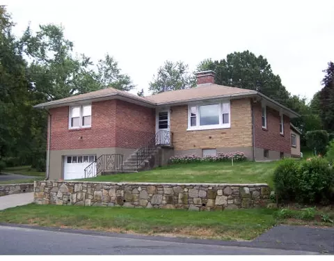102 Orient St, Worcester, MA 01604 photo 1