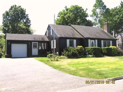 3 Linwood Rd, Danvers, MA 01923 photo 1