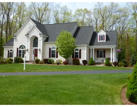 72 Brian Rd, Lancaster, MA 01523 photo 1