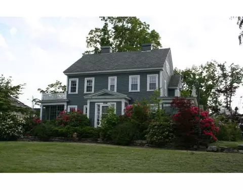 7 Saint Marks Ln, Worcester, MA 01606 photo 1