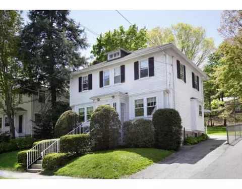 194 Clark Rd, Brookline, MA 02445 photo 1