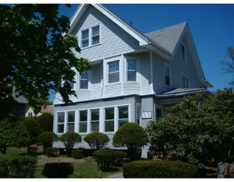 834 Sumner Ave, Springfield, MA 01108 photo 1
