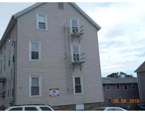 843 Cherry St, Fall River, MA 02720 photo 1