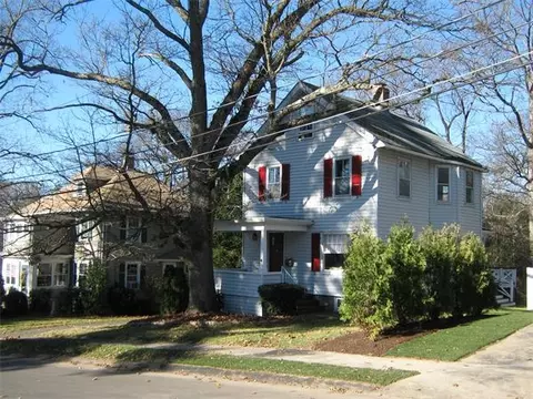 66 Hillcrest Rd, Needham, MA 02492 photo 1