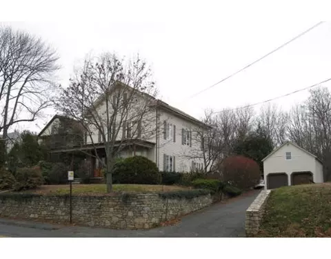 148 N Main St, Webster, MA 01570 photo 1