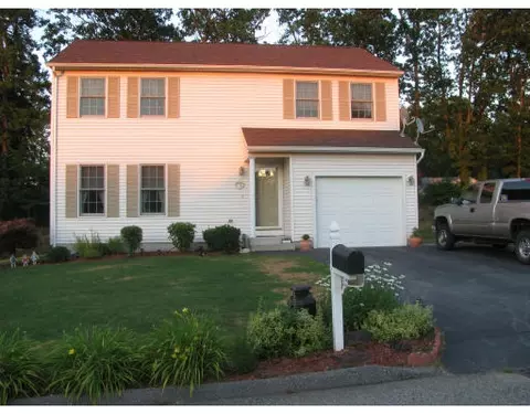 21 Lemnos Ln, Springfield, MA 01119 photo 1