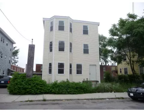 112 Springfield St, Lawrence, MA 01843 photo 1