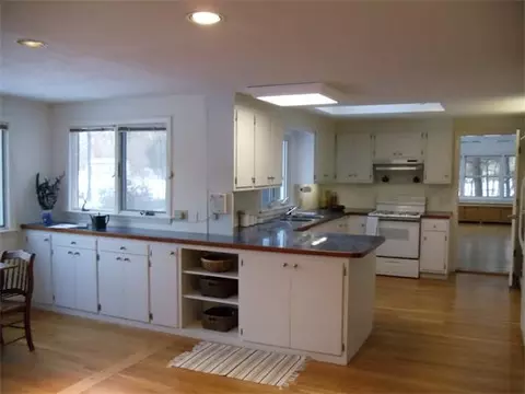 74 Harvard Rd, Stow, MA 01775 photo 1