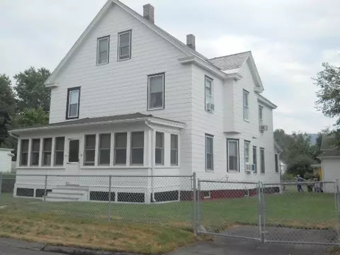 90-92 Maple St, Easthampton, MA 01027 photo 1